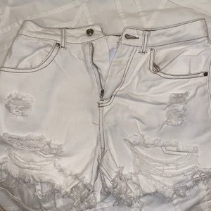 Brand name is hyfve hyfve and they are size small and the color is white!